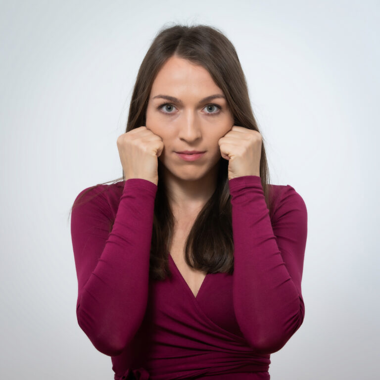 Bruxismus - Übungen gegen Zähneknirschen und Kieferbeißen