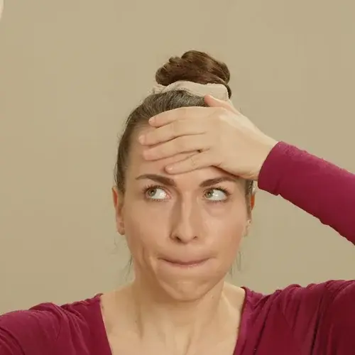 Hanna Sacher zeigt eine Uebungskombination fuer Fortgeschrittene