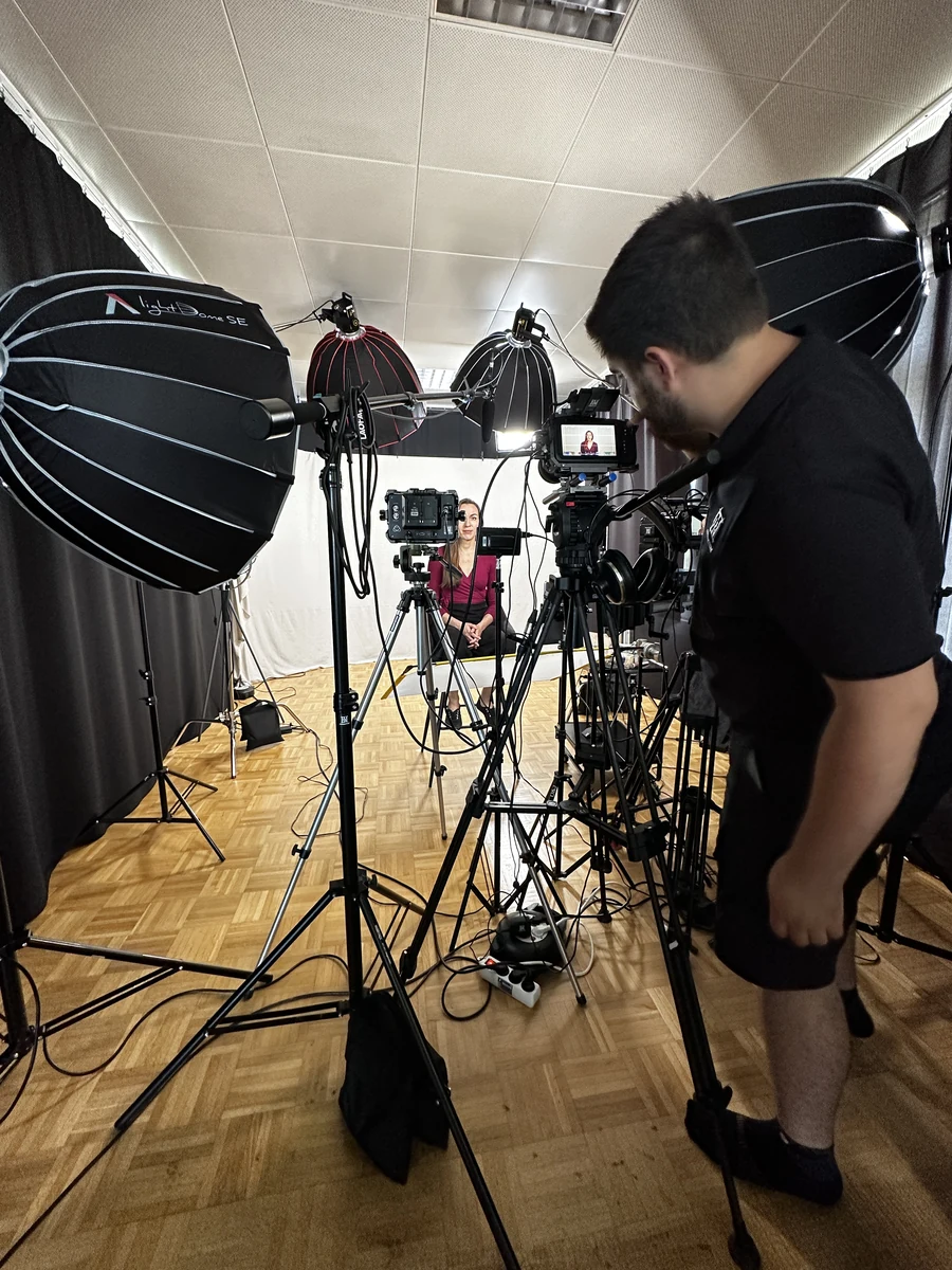Drei Kameras im Studio